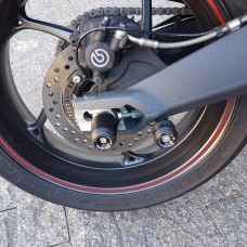 Slider Roda Traseira Anti-impacto Nylon DAYTONA 675 / STREET TRIPLE 675 / SPEED TRIPLE 1050 / TIGER SPORT 1050